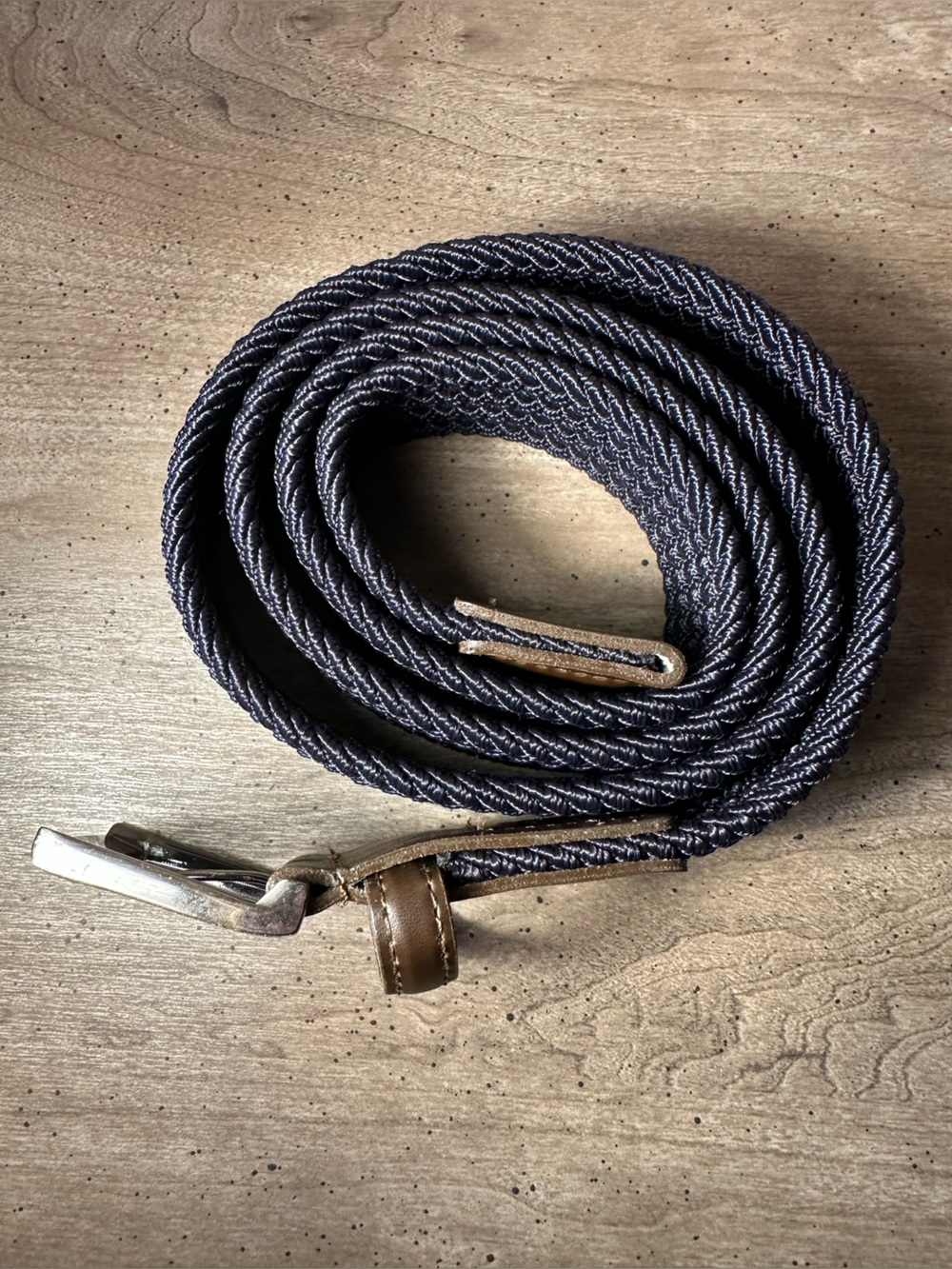 Unisex Woven Elastic Belt with Leather Trim - Navy with Satin Silver Buckle.